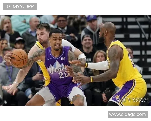 火箭与雷霆14-15赛季对决回顾：精彩瞬间与球队表现分析